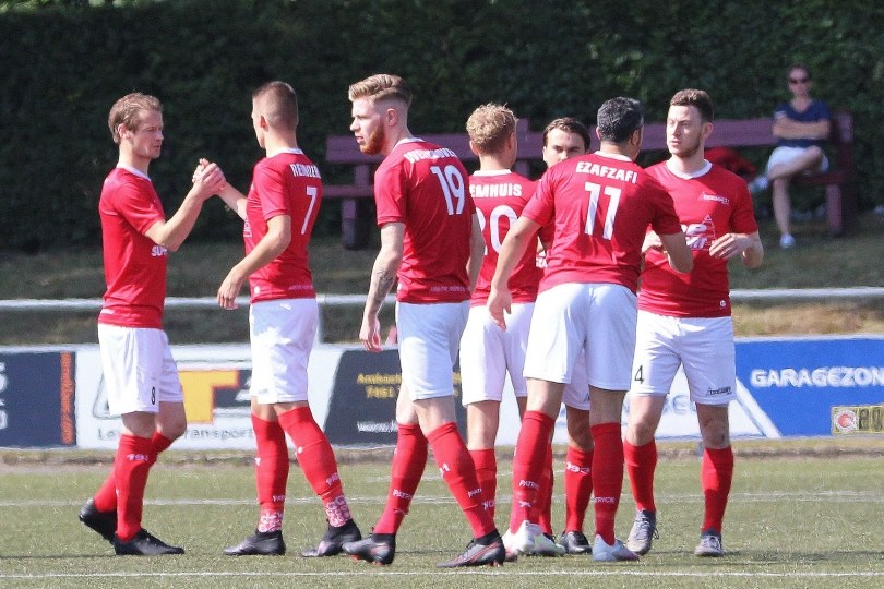 Foto bij Weekjournaal met de HJO's, zaalvoetbal en Mirko Zwiers