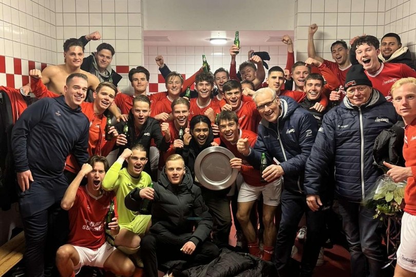 Foto bij Excelsior'31 Onder 23 kampioen